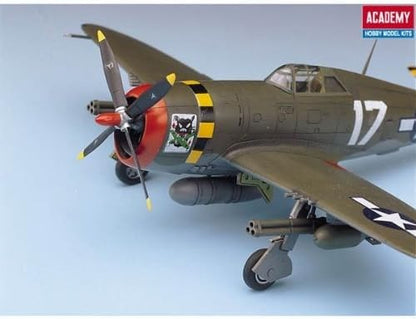 Academy 1/48 P-47D Thunderbolt Razorback Modelo de Montagem