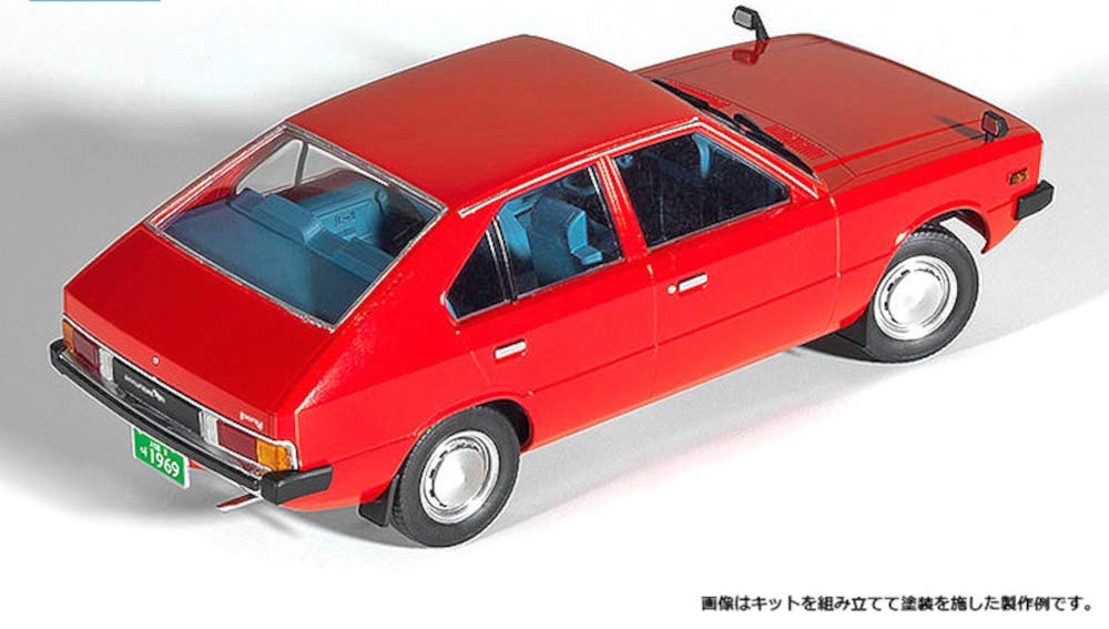 Academy 15137 Hyundai Pony 1975 Escala 1/24 - Modelo Plástico Detalhado