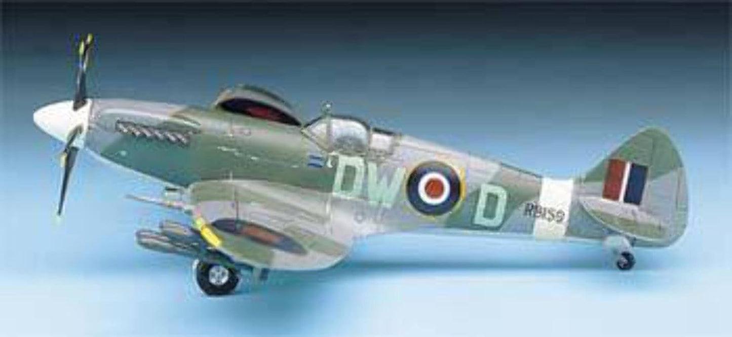 Academy 1/72 Supermarine Spitfire Mk.XIV - Kit de Montagem para Hobby