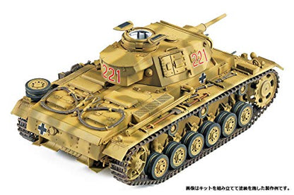 Academy 1/35 Panzer III AUSF.J North Africa - Kit de Montagem de Tanque