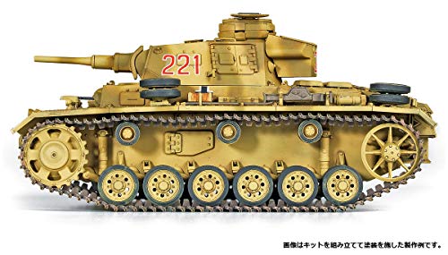 Academy 1/35 Panzer III AUSF.J North Africa - Kit de Montagem de Tanque