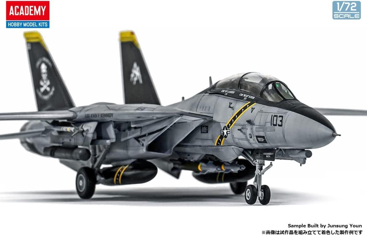 Academy F-14B Tomcat VF-103 Jolly Rogers 1/72 Modelo Plástico Detalhado