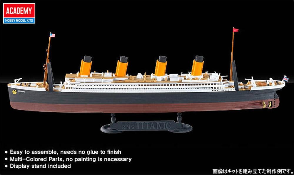 Academy 1/1000 R.M.S. Titanic Modelo de Montagem - Branco, Vermelho e Preto