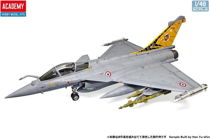 Academy 1/48 Rafale C Força Aérea Francesa 1º Esquadrão 2012 - Kit Modelo