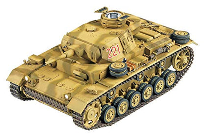 Academy 1/35 Panzer III AUSF.J North Africa - Kit de Montagem de Tanque