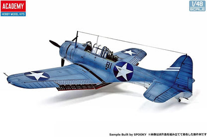 Academy 1/48 US Navy SBD-3 Dauntless, Operação Midway Kit de Modelo