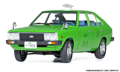 Academy Hyundai Pony Taxi 1/24 Plastic Model Kit - Montagem e Pintura