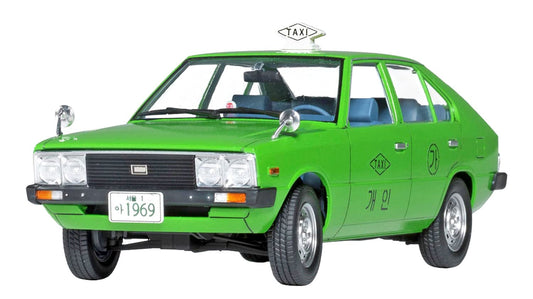 Academy Hyundai Pony Taxi 1/24 Plastic Model Kit - Montagem e Pintura